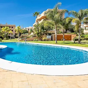 Apartamento Lets In The Sun Blue Cala
