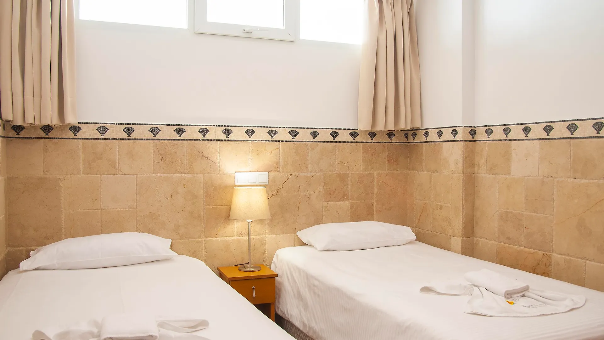 بورتو ريكو Aparthotel Maracaibo 3*, بورتو ريكو إسبانيا
